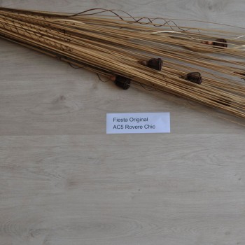 Laminato Finsa Rovere Chic Spazzolato Sbiancato Plancia AC5 Laminato Finsa Rovere Chic Spazzolato Sbiancato Plancia AC5